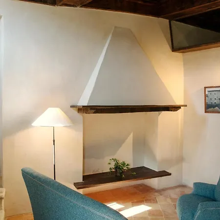 Castel Di Luco Πανσιόν