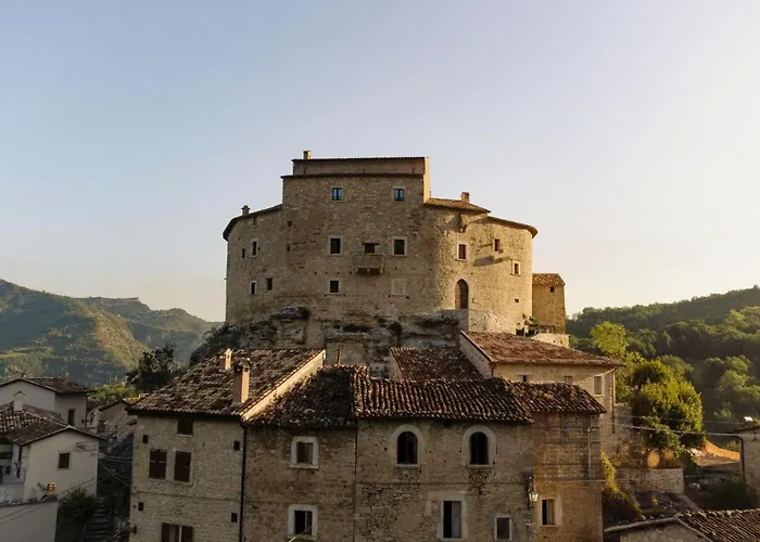 Castel Di Luco